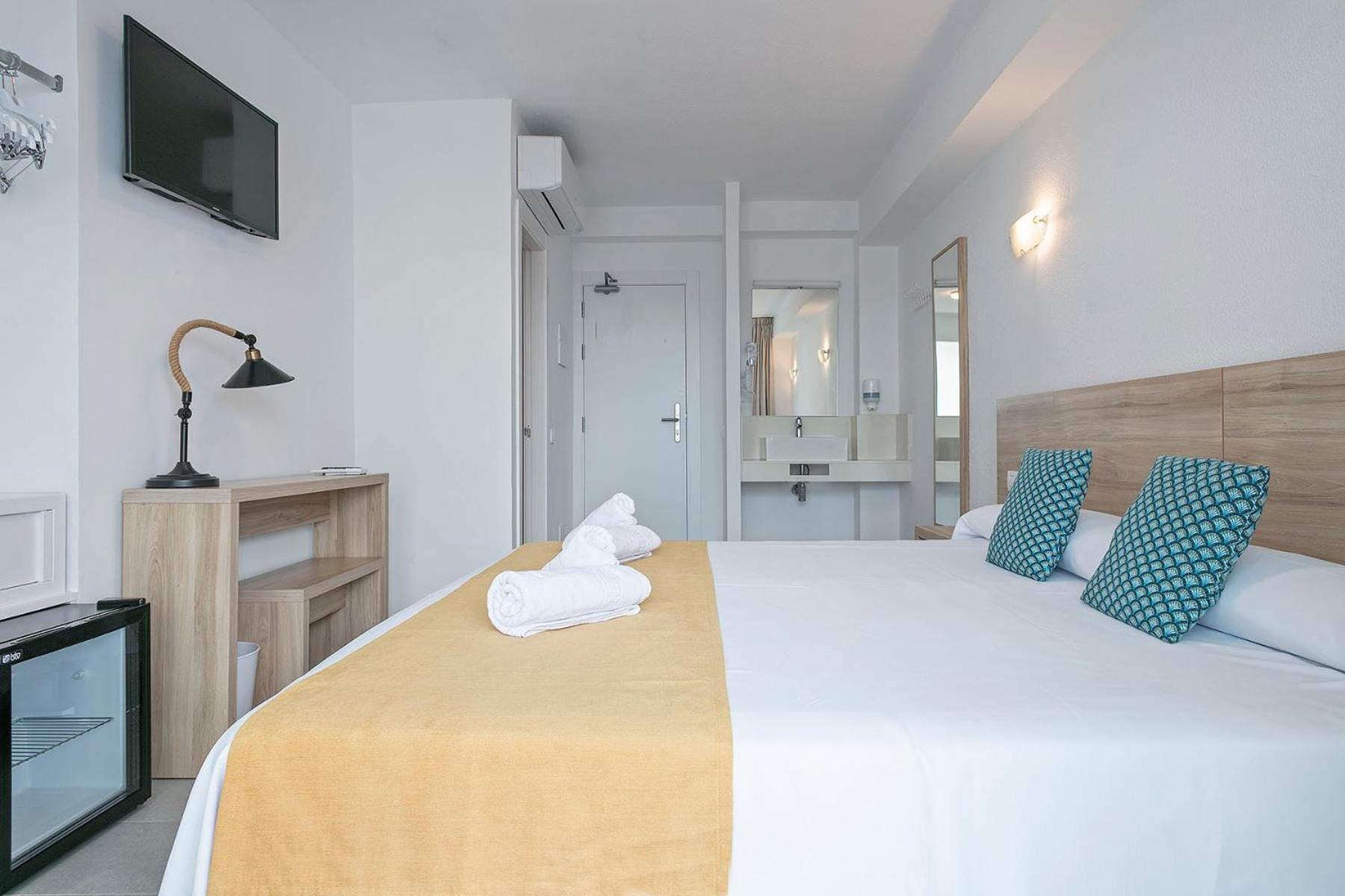 Suncoast Ibiza Hotel - Adults Only - Figueretas Экстерьер фото