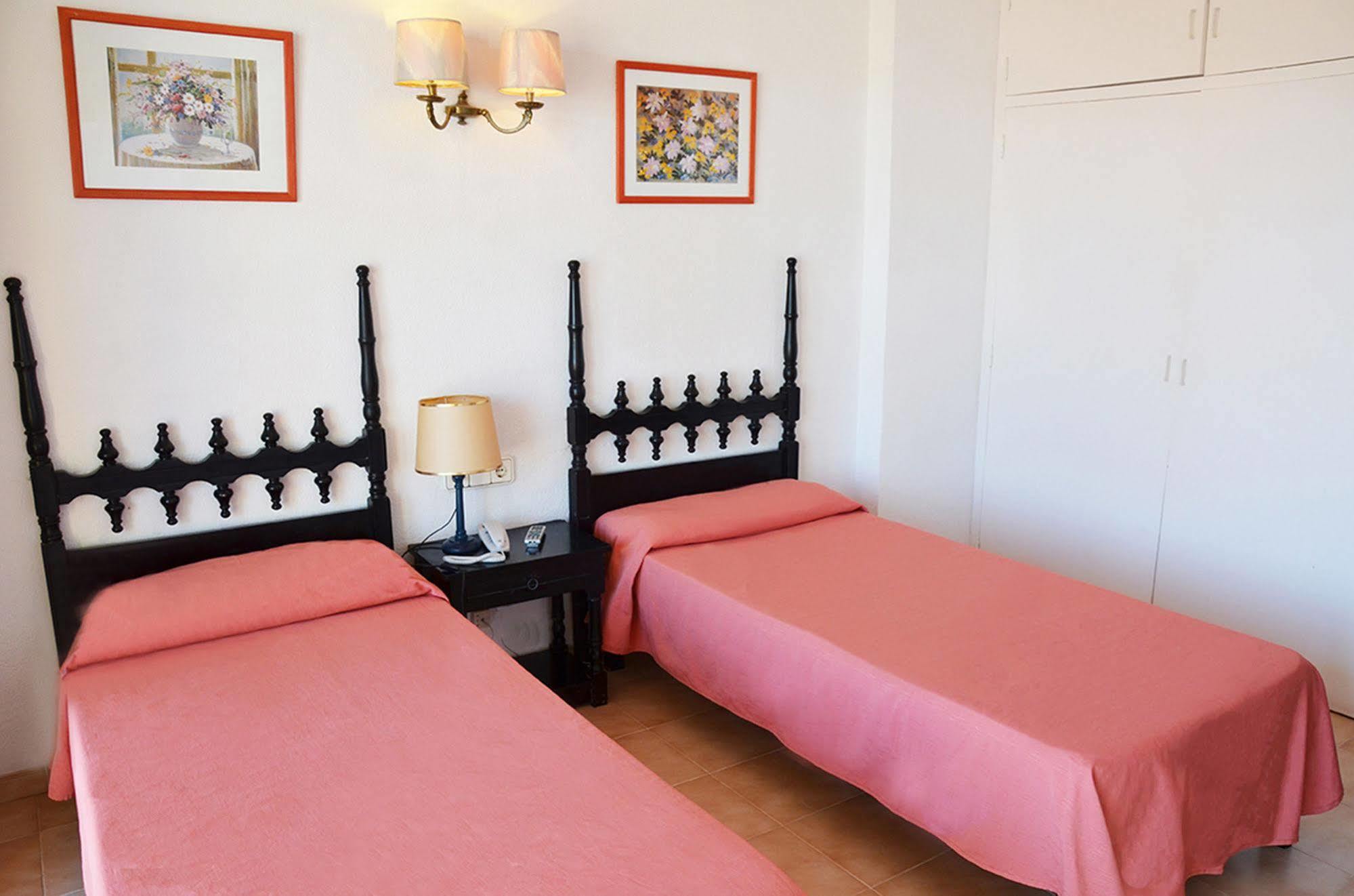 Suncoast Ibiza Hotel - Adults Only - Figueretas Экстерьер фото